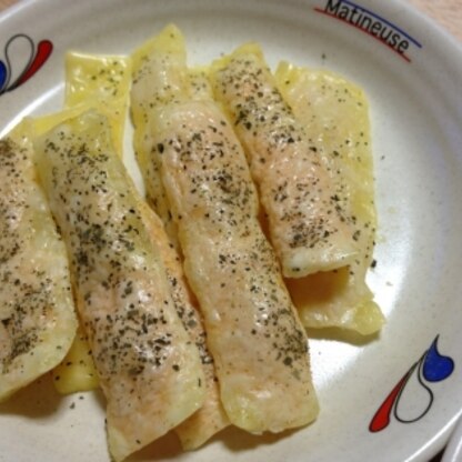 カレー味とバジル味を作りました。写真はバジル味です。
ほんっとーに！簡単であっという間にできちゃいました。ビックリ。
しかも、おいしい！これはスゴイレシピです。